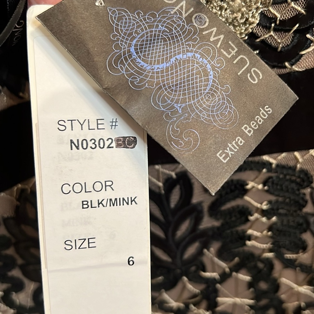 NWT Sue Wong Black and Taupe Embroidered Dress - Picture 8 of 8